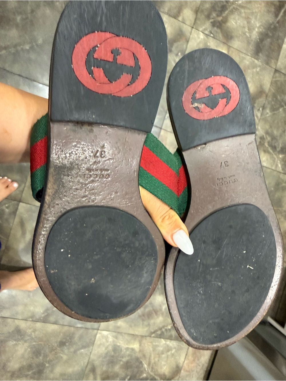 Gucci Green & Red Web Thong Sandals with Gold Double G - Picture 4 of 9